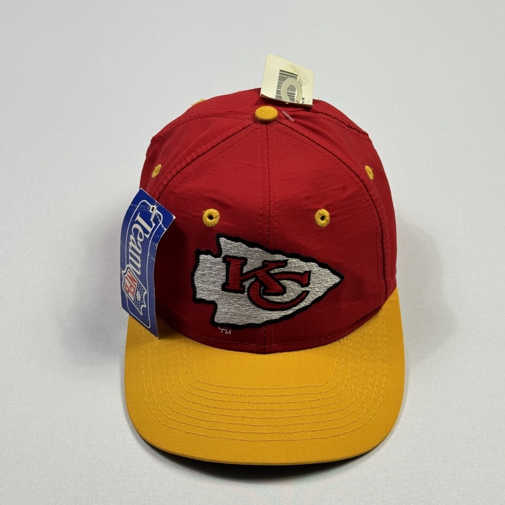 Logo 7 Competitor Kansas City Chiefs Vintage Men's Snapback Hat NFL Red Yellow